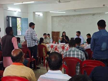 जिला पंचायत सीईओ डॉ. नेहा जैन ने बैठक लेकर की कार्रवाई-फ़ोटो:अमर उजाला