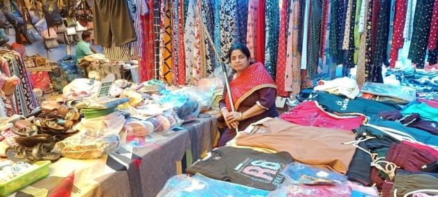 Dom is making money, small traders are worried