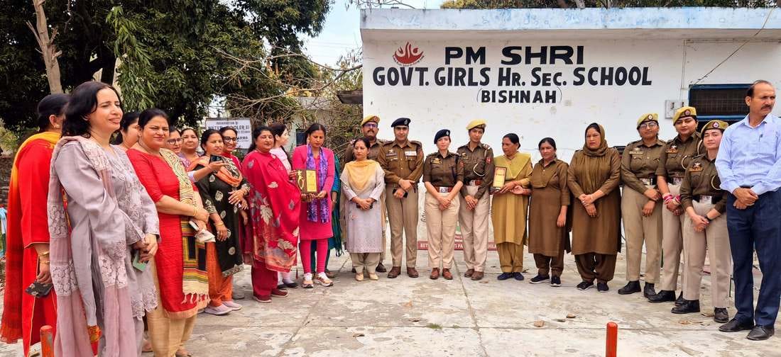 Jammu police defeated Bishnah in tug of war