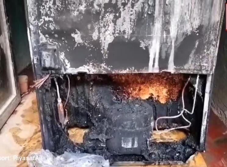Appliances of 15 houses got damaged due to high voltage