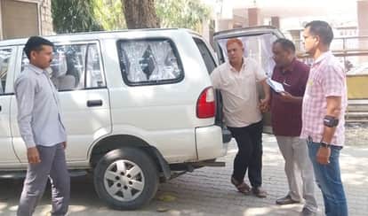 ACB team caught ASI taking bribe