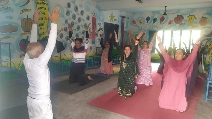 25 sadhaks were made to do yoga in the camp