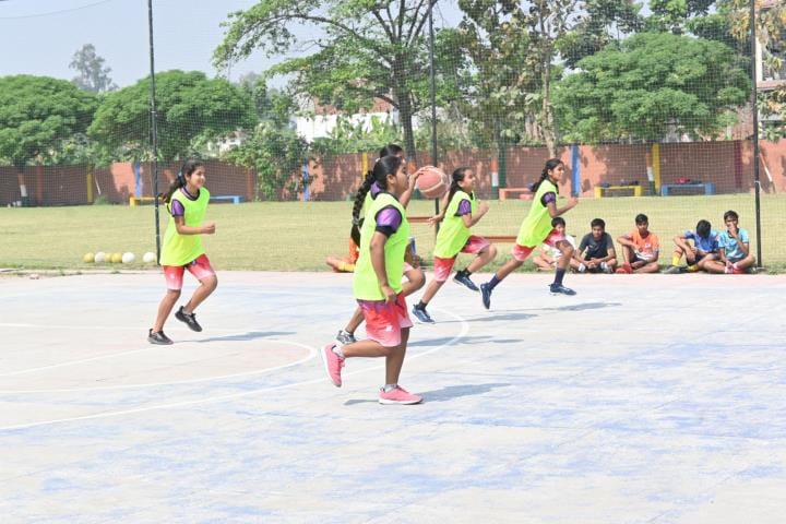 St. Thomas School became champion in basketball competition