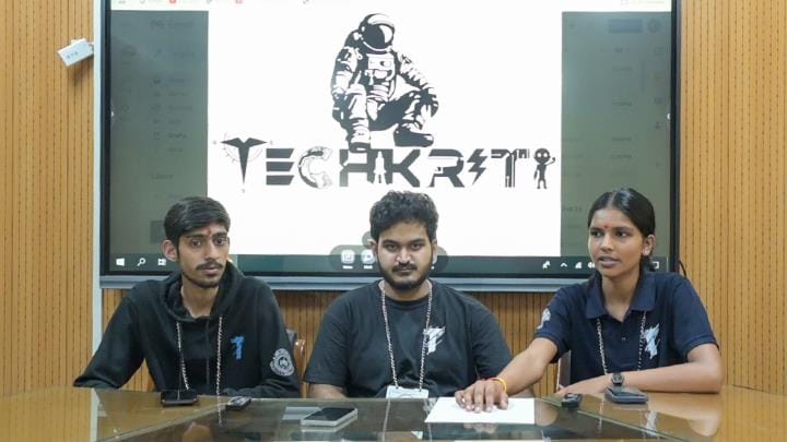 IIT's Techkriti will be launched today, capabilities of the three armies will be showcased