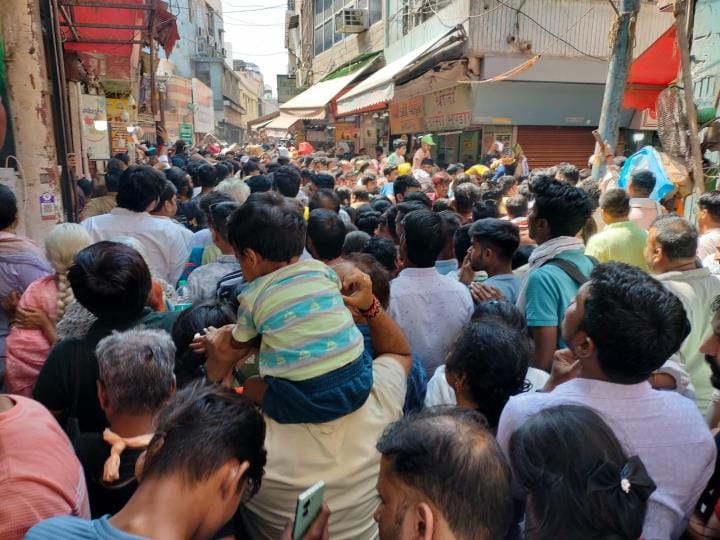 Devotees flocked to Bankebihari temple