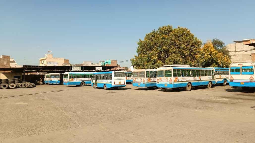 Roadways does not have sufficient staff to repair buses
