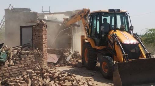 Illegal construction removed from Bhiwani-Haluwas link road