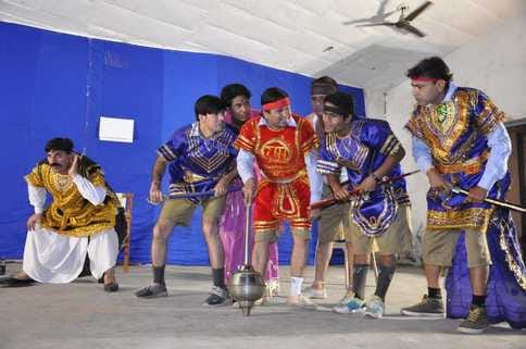 Banjara artists have kept the theatre alive for 35 years
