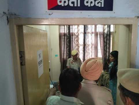 SP inspected the police stations of Ratia area and gave instructions
