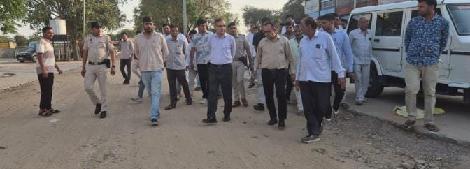DC inspected the mustard procurement work in Tosham grain market and gave necessary instructions