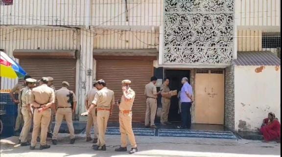 Police raid on the residence and establishment of auto parts seller accused of rape