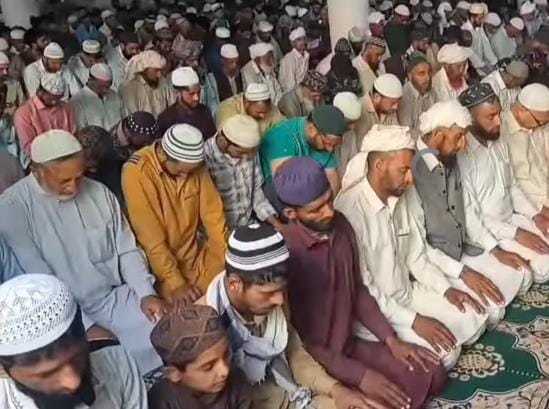 Namaz At Mosque