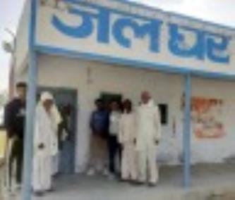 Villagers locked the water tank due to drinking water problem