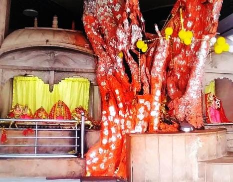 The temple of Mata Chamunda Devi is 124 years old