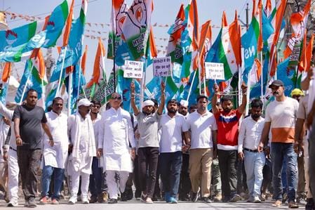 bihar news kanhaiya kumar padyatra in madhepura bihar youth congress palayan roko naukri do yatra