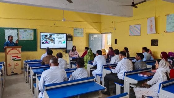 Organization of management committee meeting in Model Culture School
