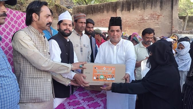 BJP Minority Front distributed 'Saugat e Modi' kit to poor families before Eid