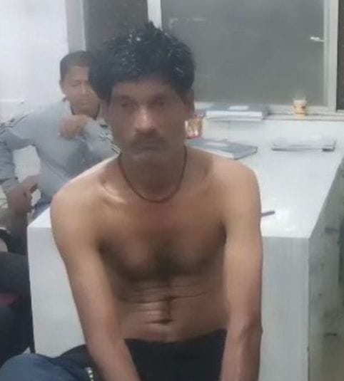 E-rickshaw driver tried to commit suicide in front of SSP residence
