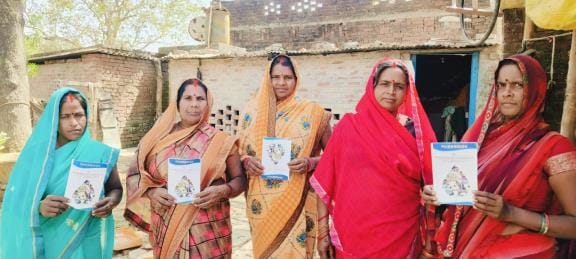 Micro finance company ran away with the money of women of four villages