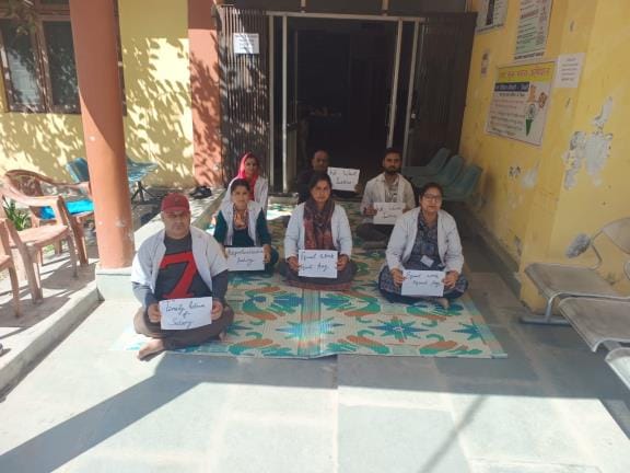 NHM employee on Strike in Pouni