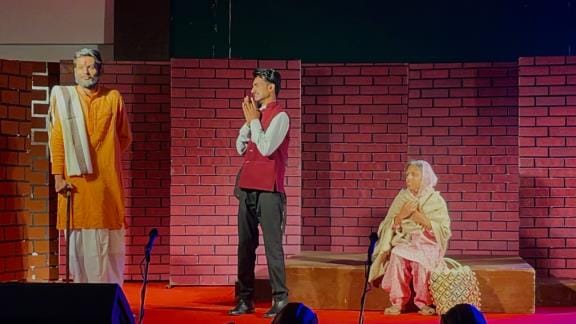 The country narrated the story of cultural prosperity in the play 'Main Hoon Bharat'