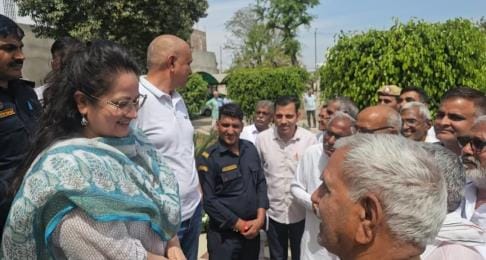 health minister reached dadri