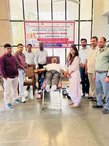 Vice Chancellor donated blood