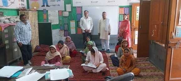 Under the Ullas scheme, the second phase of the examination was held at 317 examination centers in the district