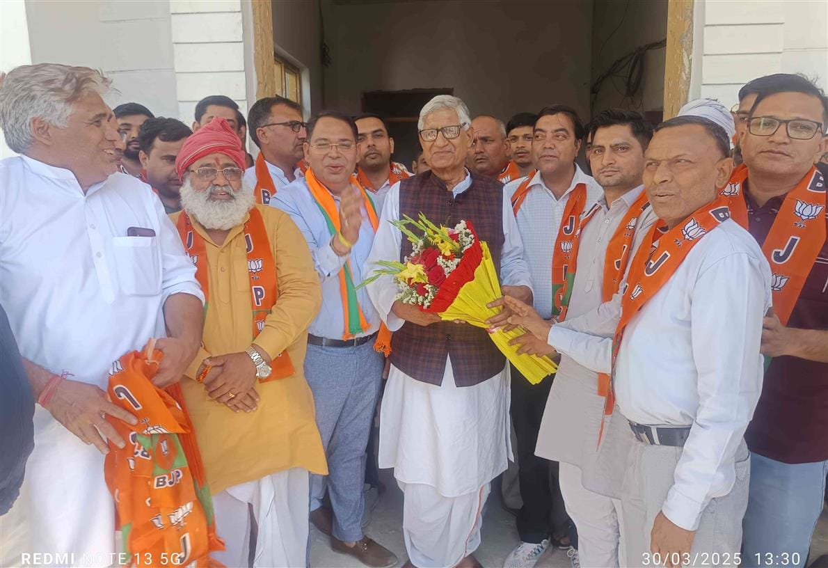 Former Bar Association President joins BJP along with his colleagues
