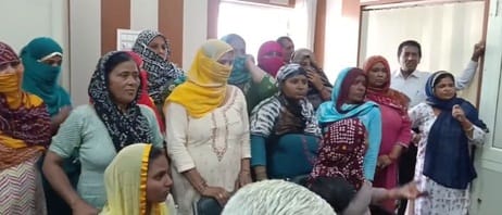 Demonstration regarding drinking water problem