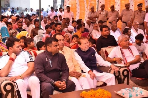 Youth are getting to learn new things from PM's Mann Ki Baat: Dr. Arvind Sharma