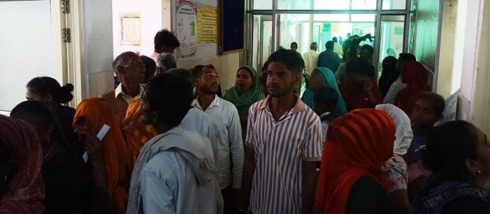 Symptoms of dengue and malaria are found in viral fever