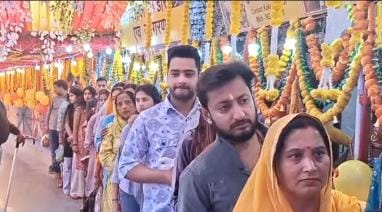 Rush in Temples Due to First Navratra