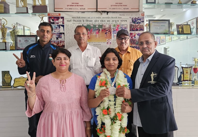 Wushu competition winner Kiran welcomed