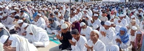 Prayers were offered for peace and Eid Mubarak to each other by hugging each other
