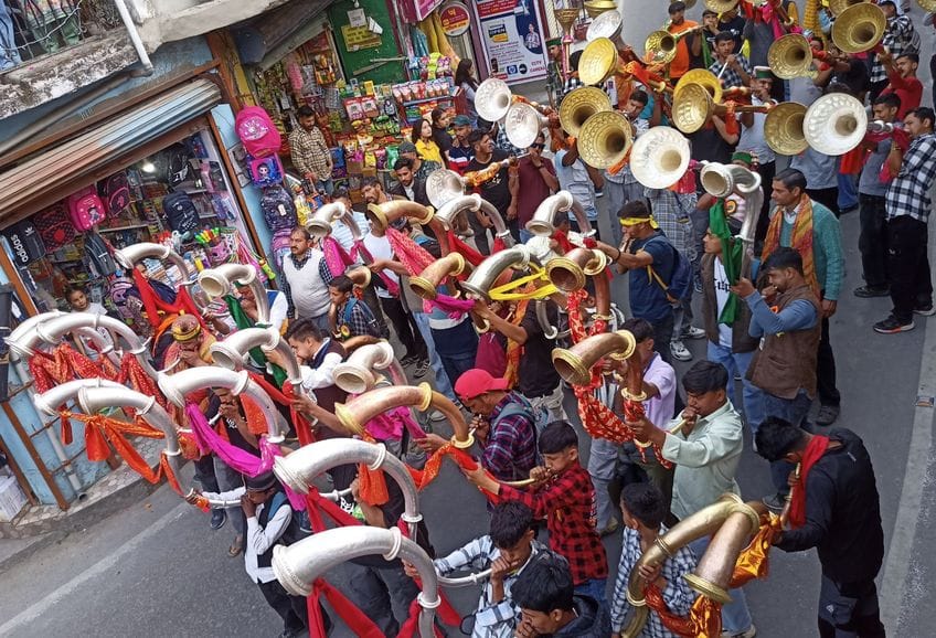 Small Shivratri deity fair started with grand procession in Jogindernagar