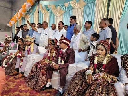 22 couples took the vows in a mass marriage