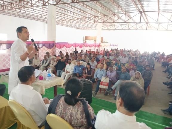 MLA Listen the Problems of Peoples inn Janta Darbar