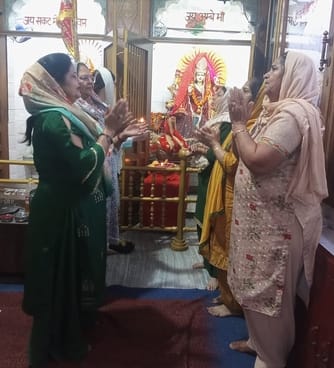 Made a wish by offering coconut and chunni to Maa Kushmanda