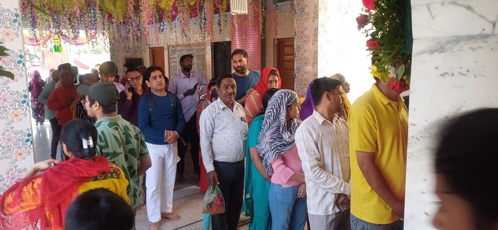 Worship of Mother Kushmanda by taking out Prabhatpheri