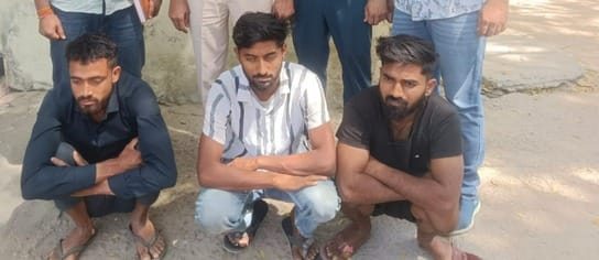Three accused arrested in case of theft of carburetor from the company