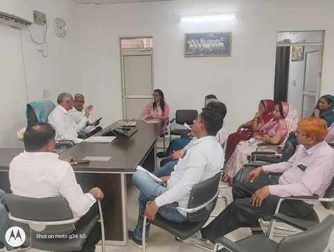 The meeting of the municipality was postponed due to the absence of the secretary
