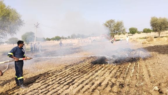 Wheat bundles and fodder burnt due to fire at two places