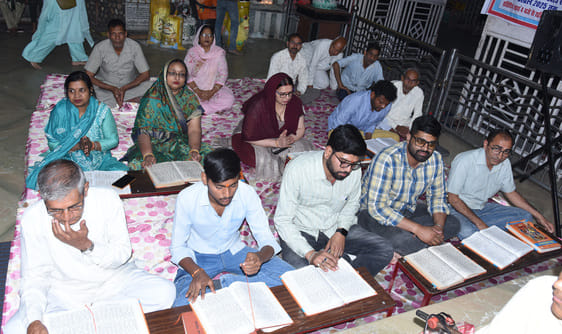 Old Baba's fair starts at Hanuman Dham