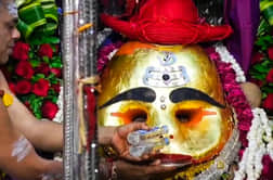 Hartalika Teej 2025 UP Famous Shiv Temple For Teej Puja