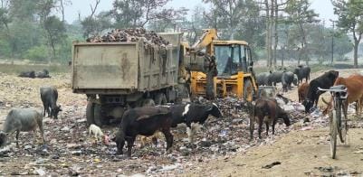 No arrangement for garbage disposal, people are troubled by the filth