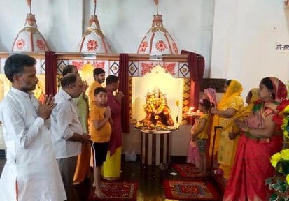 Devotees worshiped the sixth form of Maa Durga, Katyayani