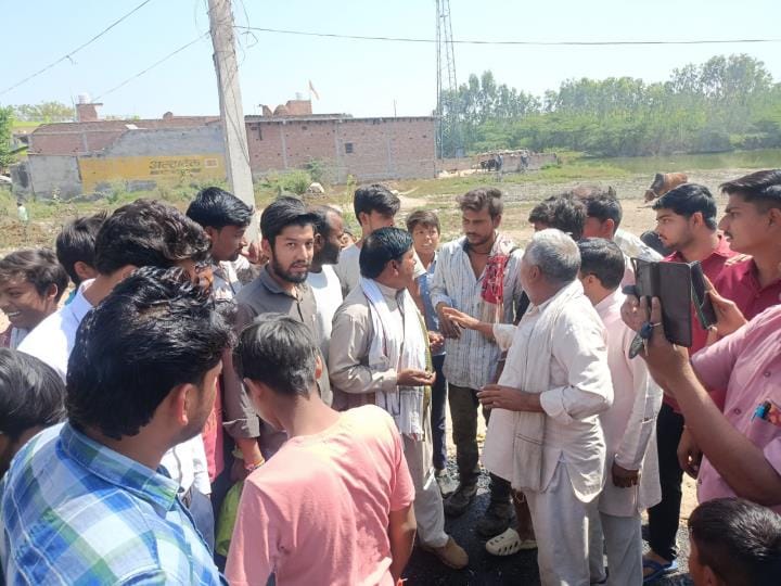 Allegations of using black oil instead of asphalt on the road, uproar