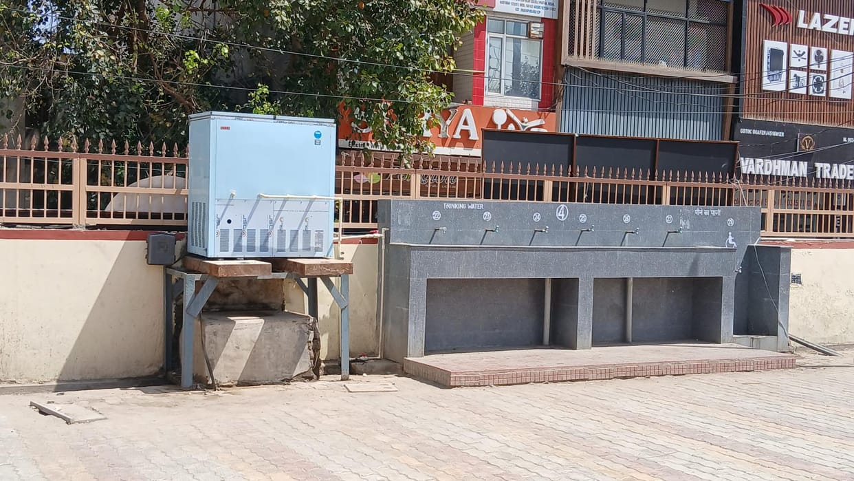 Drinking water problem solved at Hisar railway station