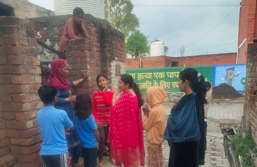 Emphasis on increasing the number of students in schools